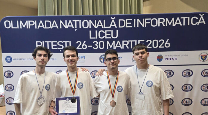 S-au întors cu premii și medalii de la Olimpiada Națională de Informatică