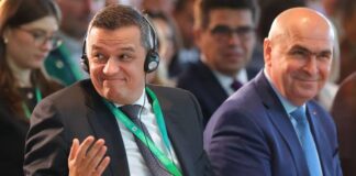 PSD – la guvernare, dar cu sufletul în opoziție