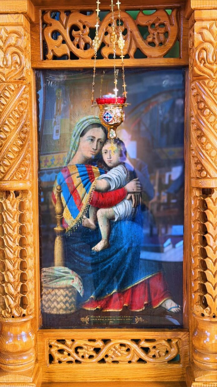 Parohia Bâlta pune în valoare vechea icoană cu Maica Domnului