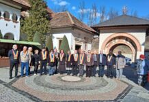 La Mănăstirea Lainici au fost comemorați cei 69 de ani de la trecerea în eternitate a marelui sculptor Constantin Brâncuşi