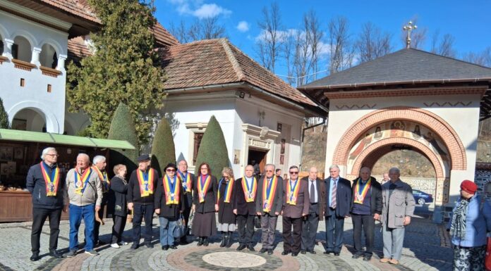 La Mănăstirea Lainici au fost comemorați cei 69 de ani de la trecerea în eternitate a marelui sculptor Constantin Brâncuşi