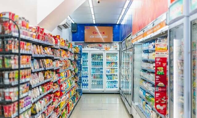 Dezastru în alimentația publică din Gorj: amenzi de 329.000 lei și zeci de nereguli descoperite!