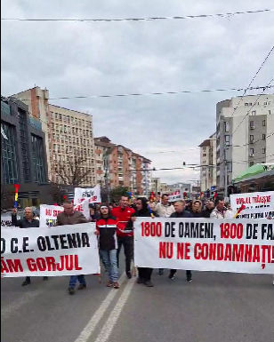 Protest: ”Ieșiți din casă, dacă vă pasă!”