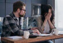 Scumpirile lovesc bugetul familiei, iar tot mai mulți români caută soluții de finanțare