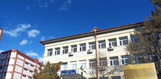 Tot mai mulți gorjeni ajung la oftalmolog. Peste 10.000 de consultații la Policlinica Târgu Jiu