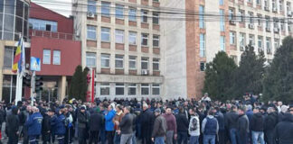 Soarta miilor de angajați ai Complexului Energetic Oltenia, în mâna acționarilor, adică, la mila Guvernului Bolojan