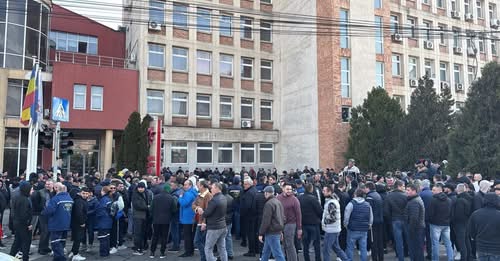 Revoltă la CEO! ”Demisia!”