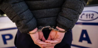 În arest, după ce și-a lovit și amenințat iubita