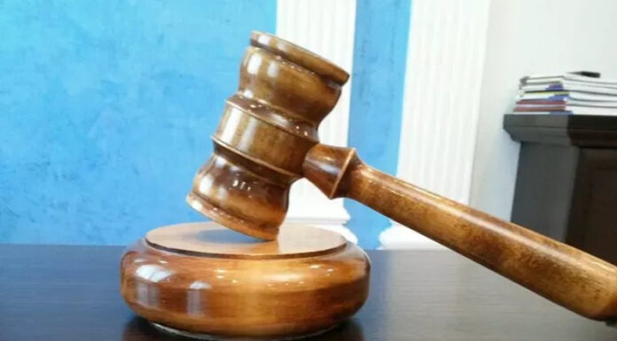 A accidentat un șofer după ce s-a urcat băut la volan, fără permis, și a intrat pe contrasens!