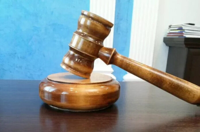 A accidentat un șofer după ce s-a urcat băut la volan, fără permis, și a intrat pe contrasens!