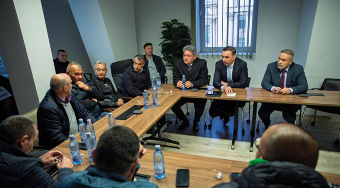 Boșii sindicali joacă teatru! Ministrul Ivan și fostul șef al CEO, Daniel Burlan, confirmă că liderii ,,au fost implicați” în negocierea Planului de restructurare încă din 2022!