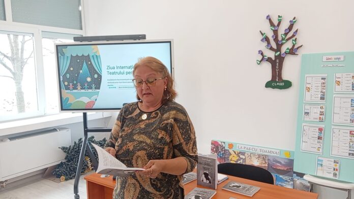 Ziua Teatrului – DAN DĂNDĂNUŢ la Tg. Jiu