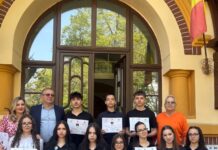 Elevii de la CNSH Târgu Jiu, premiați la un festival de teatru