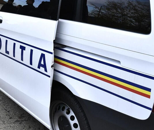 Atenție la ,,vrăji”! Două femei au ajuns în arest, pentru înșelăciune prin metoda ghicitului