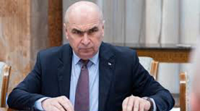 Parchetul European anchetează afacerea microbuzelor școlare