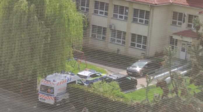 FOTO / ACUM la Târgu Jiu! Poliția și Ambulanța, la Centrul Maternal