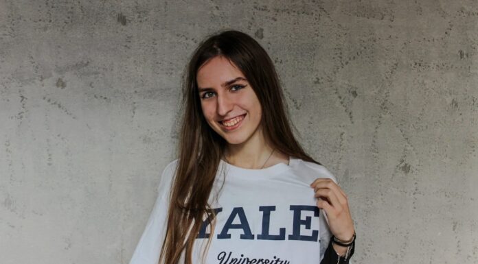 Elevă din Târgu Jiu, admisă la Yale University. „Foarte multă muncă”