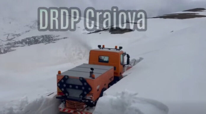 Zăpadă de peste 3 metri. Transalpina rămâne închisă