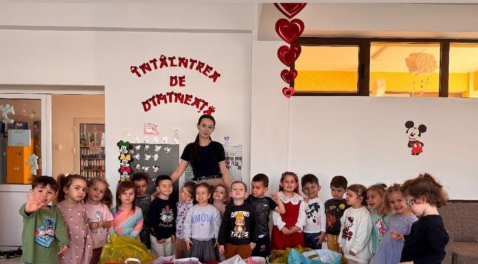 Micii eroi ai bunătății: donații de suflet de la Grupa Mică a GPP Nr. 8 Târgu Jiu