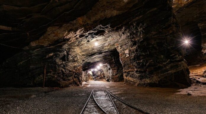 Grafitul de la Baia de Fier, ținta lui Ilie Bolojan?!