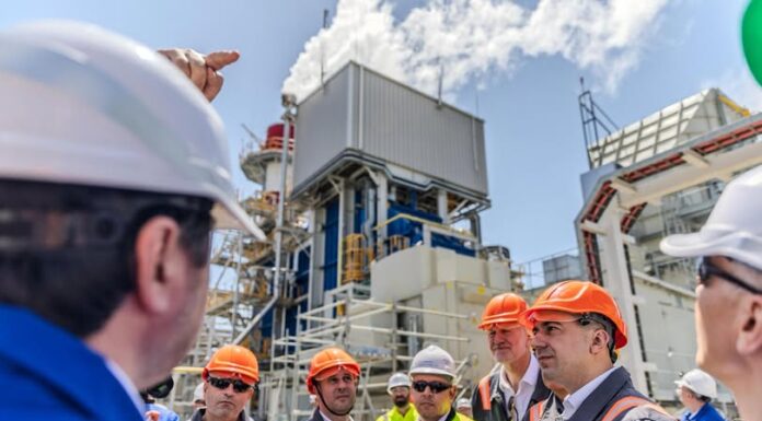 Rafinăria Petromidia și-a reluat activitatea