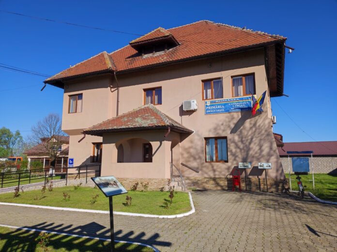 Primăria Drăguțești angajează șofer. Concurs în luna mai