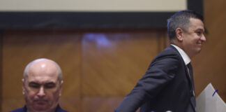 Ce miniștrii PSD vor demisiona dacă Bolojan nu cedează