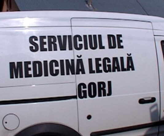 Cadavru în stare de putrefacție, găsit într-o casă din Târgu-Jiu