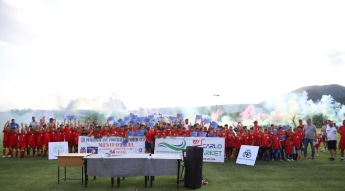 Copii din cinci județe, la ediția a III-a “Bumbești Jiu Football Summer Cup”