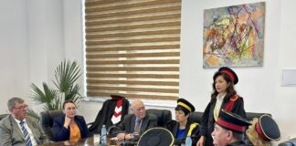 UCB: Profesor german, distins cu titlul de Doctor Honoris Causa