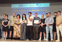 Premii pentru UCB