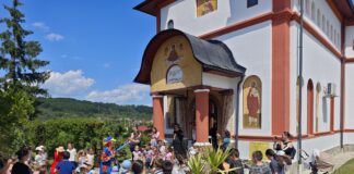 Parohia Țicleni a sărbătorit Ziua Copilului