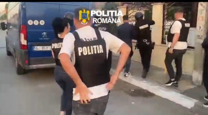 VIDEO: Percheziţie la Târgu-Jiu