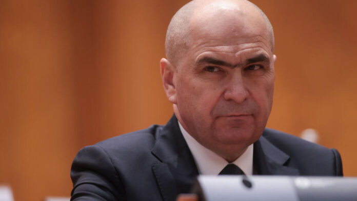 Premierul demis convoacă prefecții și primarii