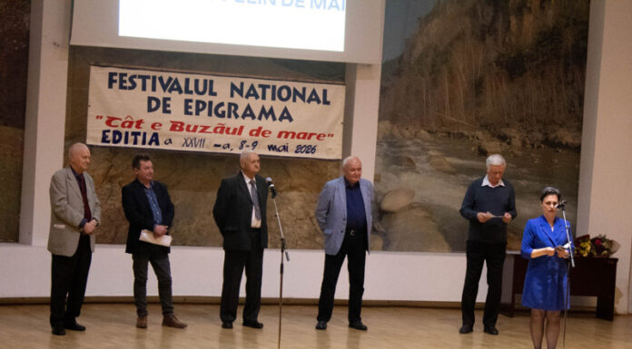 Membrii Cenaclului Hohote au revenit la Târgu Jiu cu o zestre bogată de premii de la ediția a XXVII-a a Festivalului Național de Epigramă „Cât e Buzăul de mare”