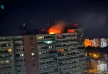 O dronă rusească a lovit un bloc din Galați