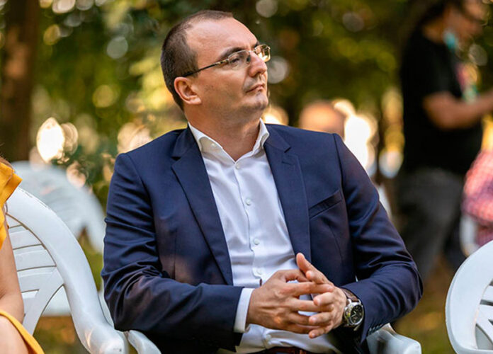 Iulian Popescu despre recordul lui Brâncuși – „Cinste lui”!