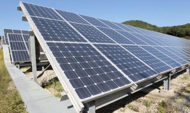 Parc fotovoltaic pe terenul unei foste școli din Bălănești