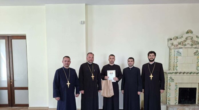 Preoți din Gorj, premiați la un concurs catehetic dedicat familiei creștine
