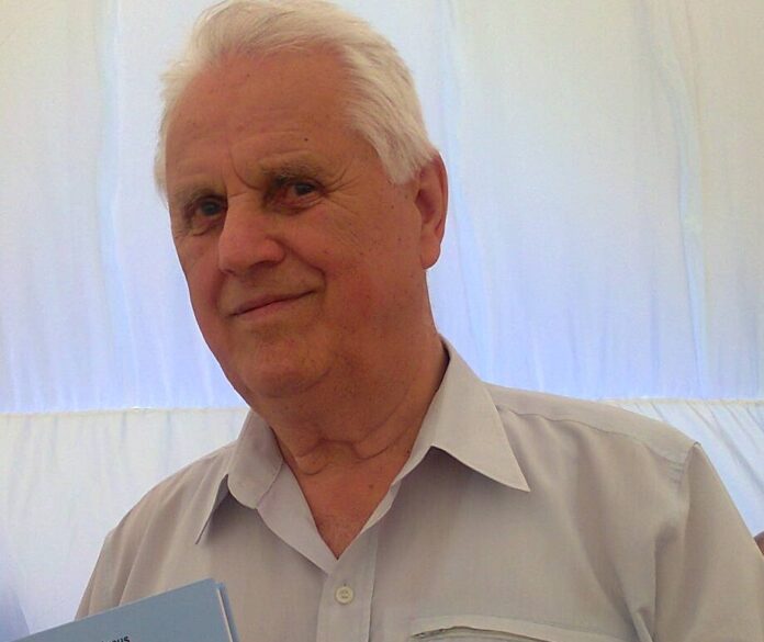 Profesorul Marin Arcuş extrage bijuteriile culturii de la A la Z (II) – Orizontul şi perspectiva de abordare a expresiei: «Romanul este o viaţă de ficţiune izvorâtă dintr-o viaţă reală» Liviu Rebreanu)