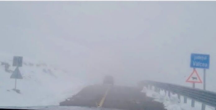 Aventura unui șofer pe Transalpina. Amendă transformată în avertisment