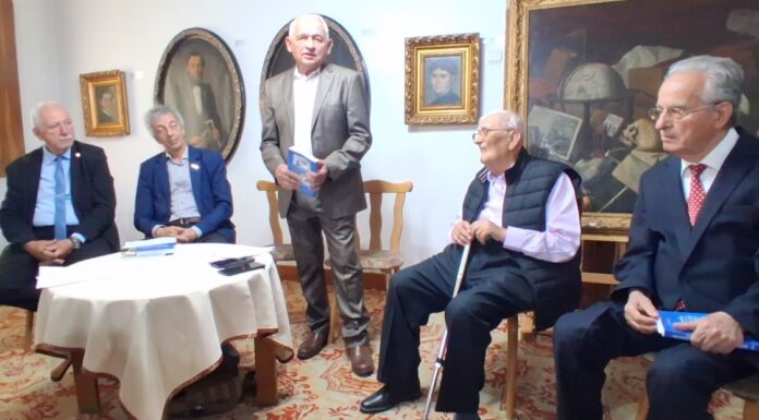 Scriitorul Victor Troacă a scos din cufărul cu amintiri momente emoționante despre Sucursala Gorj a Băncii de Investiții