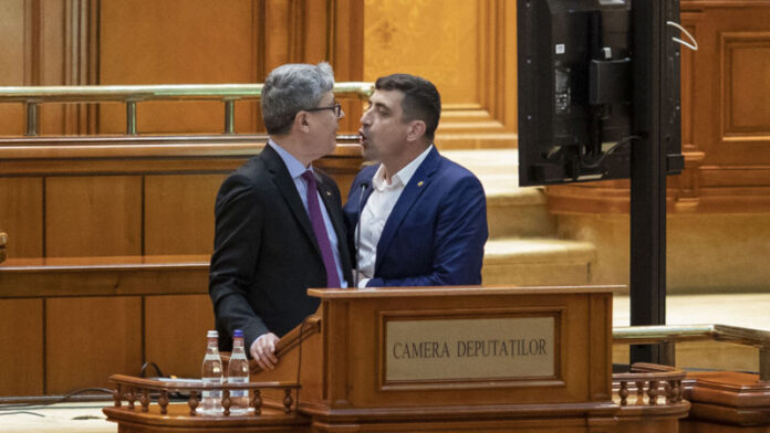 Virgil Popescu: E un dezastru care nu-mi aparține! George Simion vrea să prăduiască CE Oltenia! (…) Să fure curent!