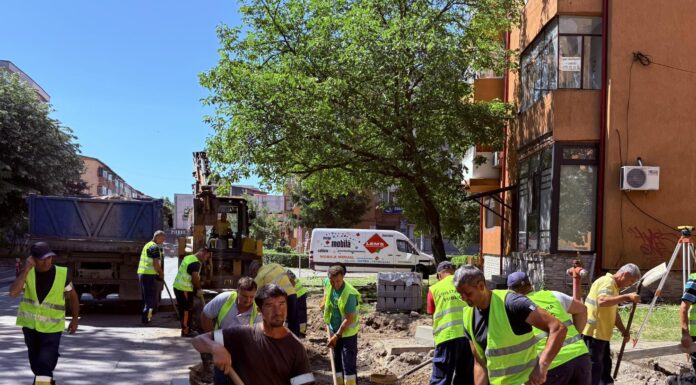 Lucrări de reabilitare pe o stradă din Târgu Jiu