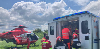 Bărbat din Romanești, rănit după ce un cap tractor a căzut peste el în timpul reparațiilor