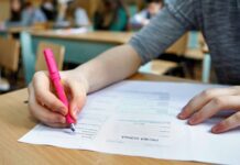 Haos la Evaluarea Națională! Platforma blocată a ținut profesorii „ostatici” în școli. Sindicatele acuză și o „răzbunare” a ministerului