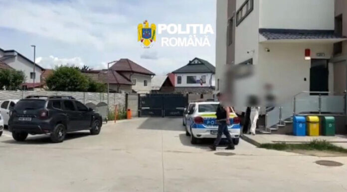 Femeia din Constanța, acuzată de șantaj cu imagini compromițătoare, pusă sub control judiciar