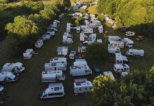 Festival al rulotelor la Arcani cu sute de participanți!