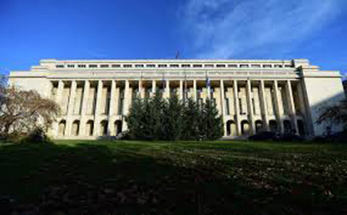 Lista posibililor miniștri într-un guvern condus de Tomac