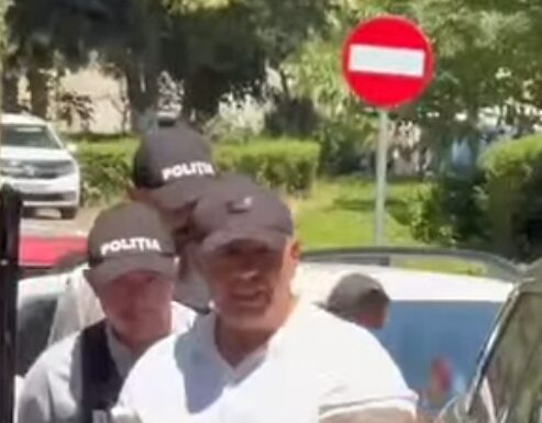 Primarul din Drăguțești, pus sub control judiciar, cu interdicția de a conduce instituția în următoarele 60 de zile